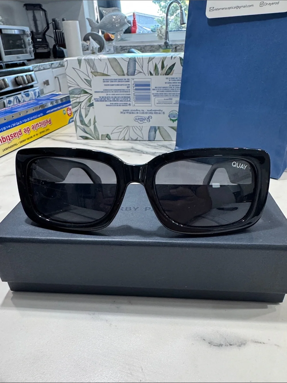 Quay Polarized Yada Yada 1212 Australia Black Sunglasses with Gold Logo Accents